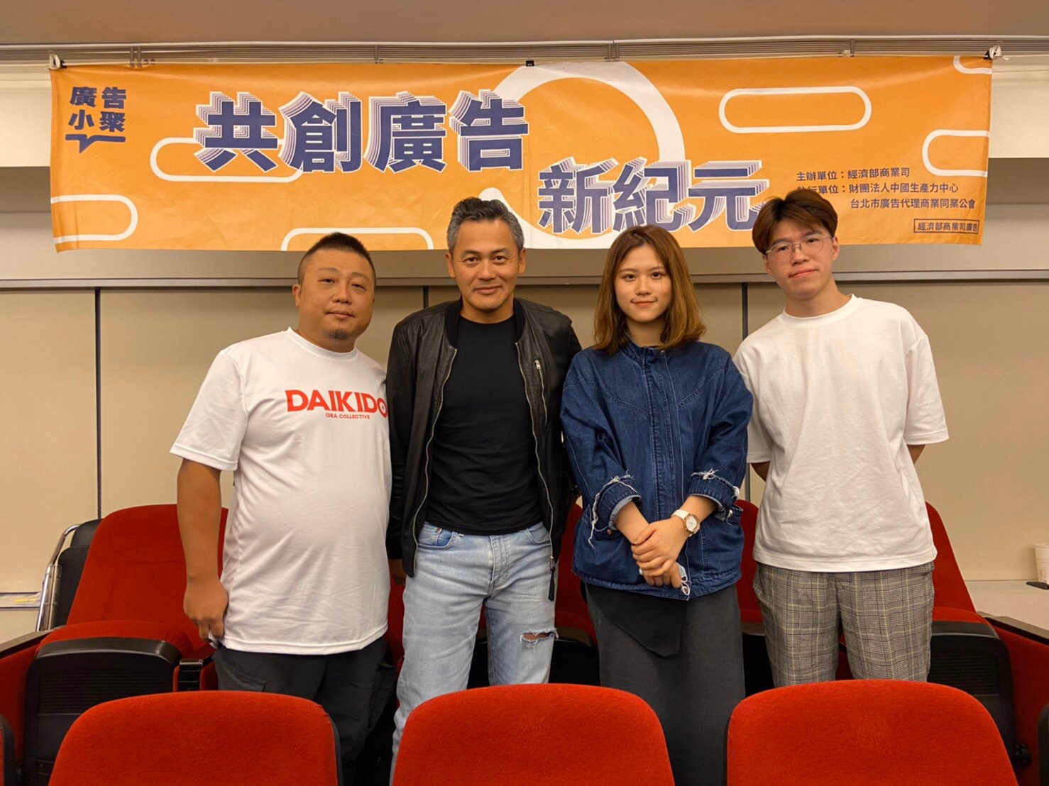 圖片替代文字